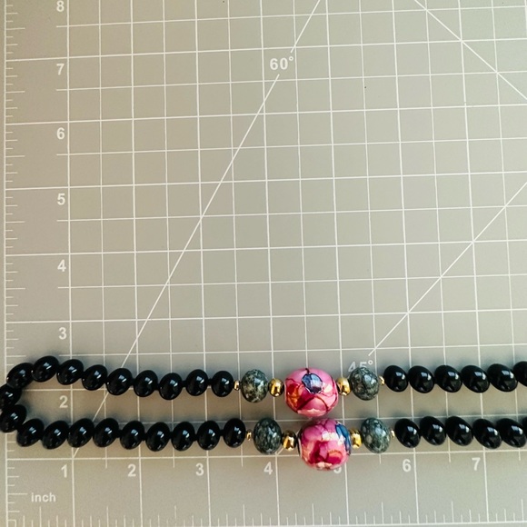 Vintage Black Onyx Bead Necklace - Picture 11 of 13